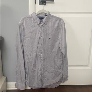 Tommy Hilfiger Men's Light Gray Button Down Shirt